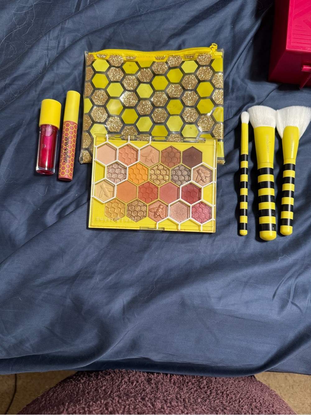 Tarte Sugar Rush Bee You Collection With Matching Makeup Bag